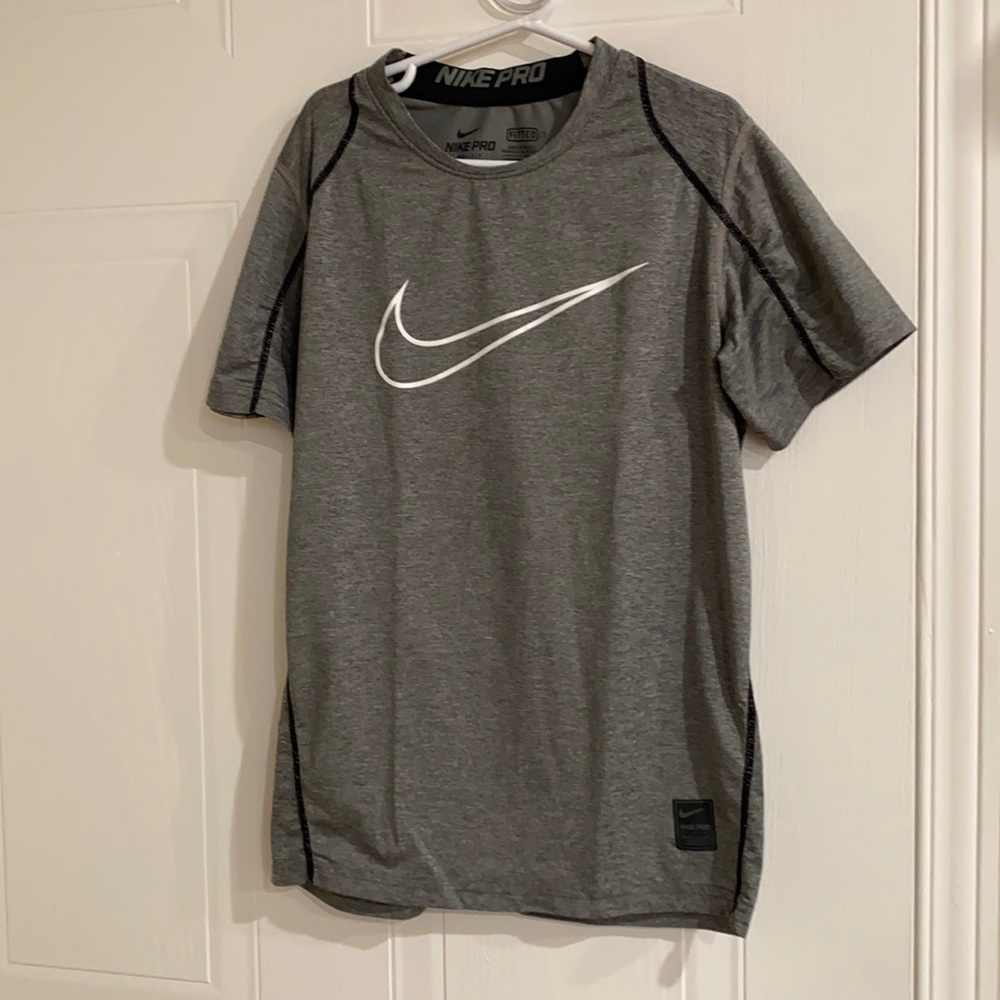 Nike pro dri/fit t shirt